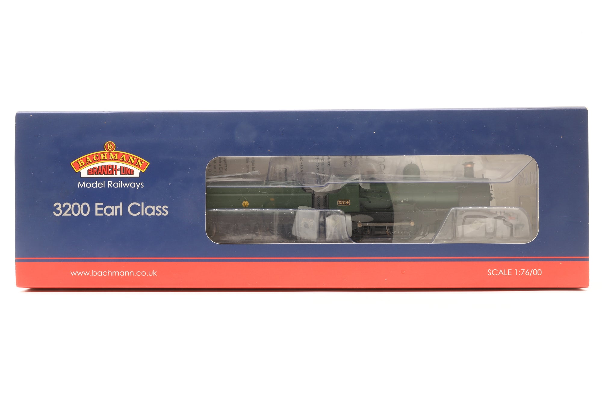Bachmann OO 31-089 3200 Earl Class 3214 in GWR Green