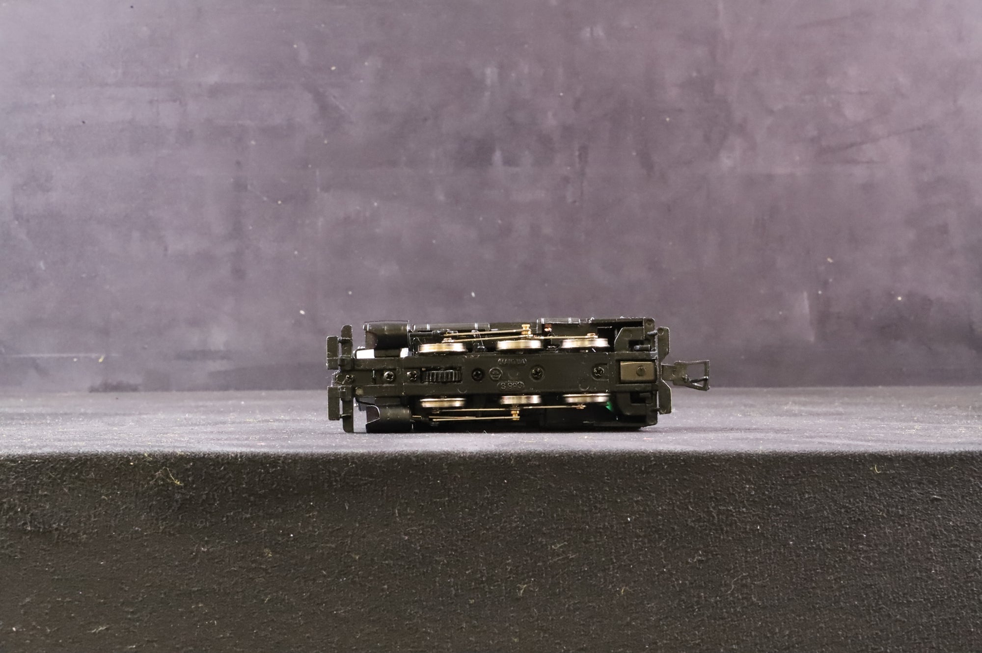 Mantua HO 393005 0-6-0 Tank Switcher Union Pacific Steam Locomotive