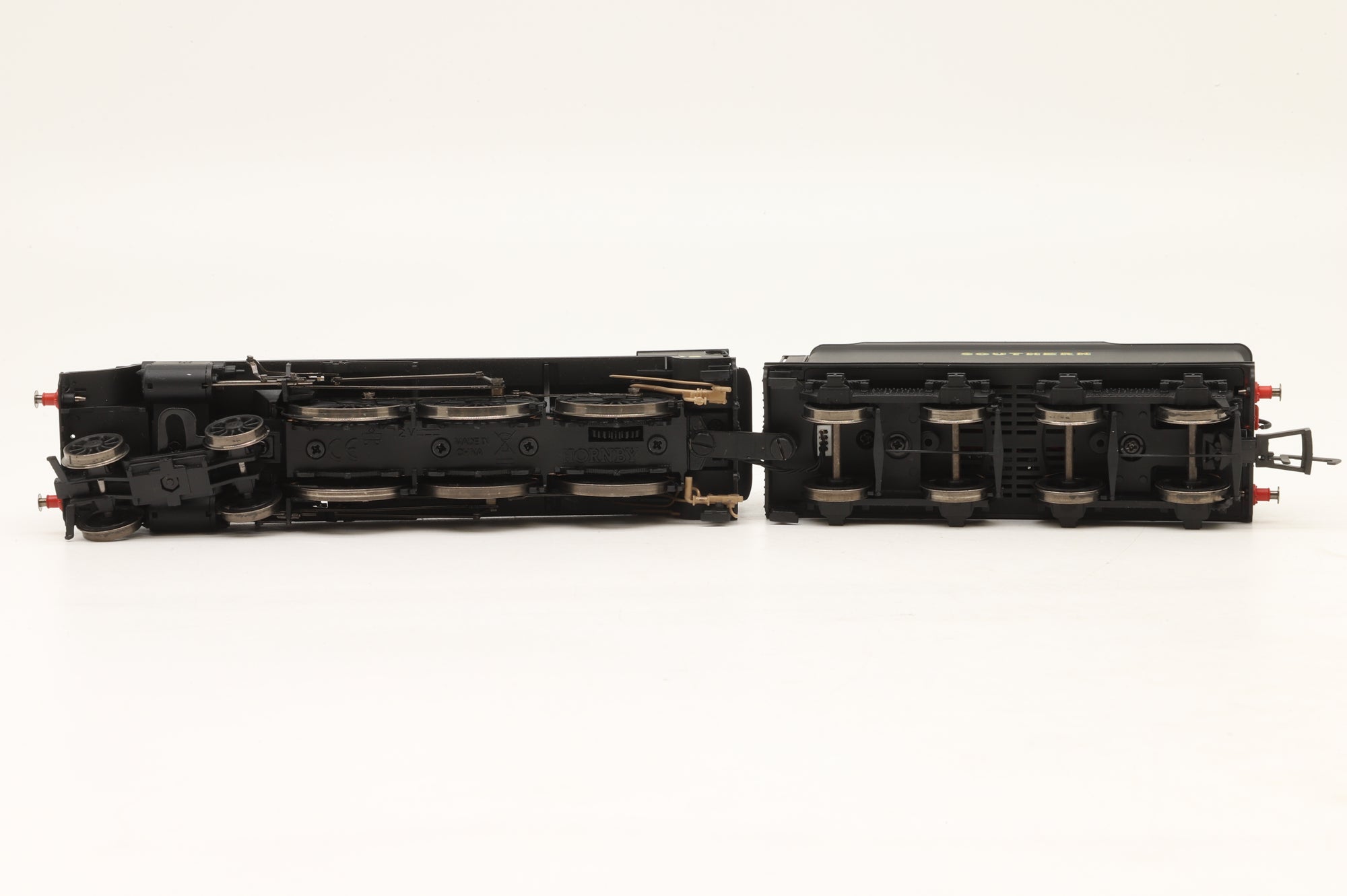 Hornby OO R3527 Class N15 '742' 'Camelot' SR Black DCC Fitted