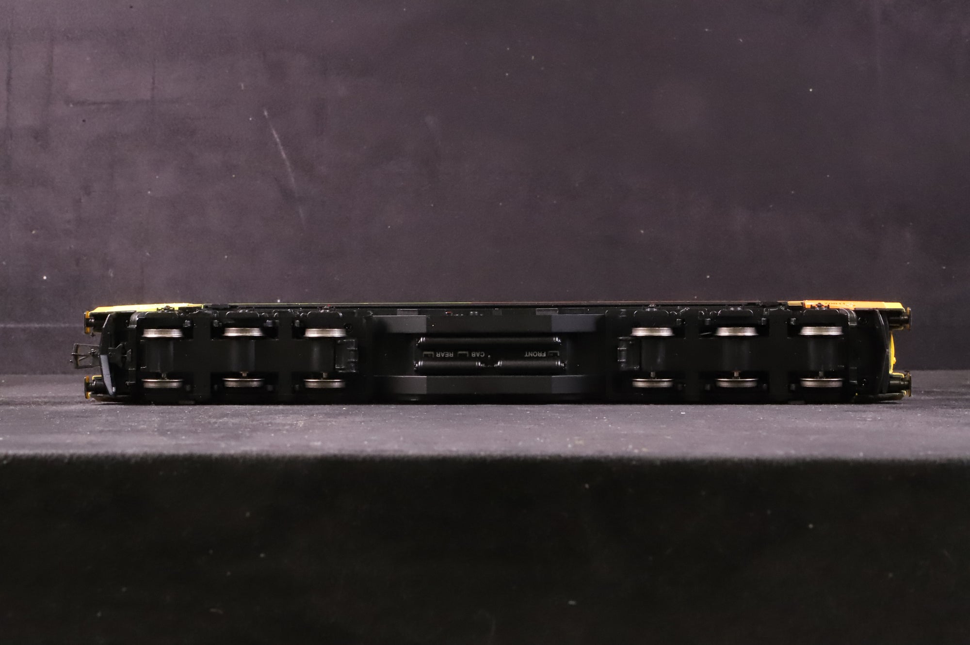 Bachmann OO 31-591A Class 70 70811 in Colas Rail Freight Livery