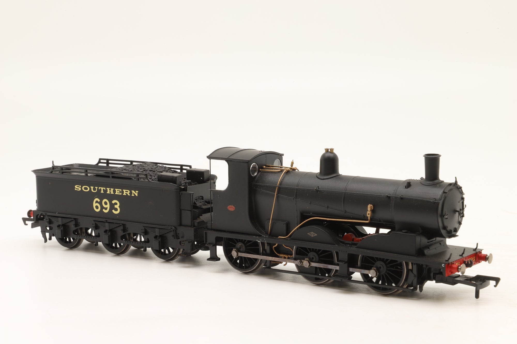 Hornby OO R3419 SR Drummond Class 700 '693' SR Black DCC Fitted