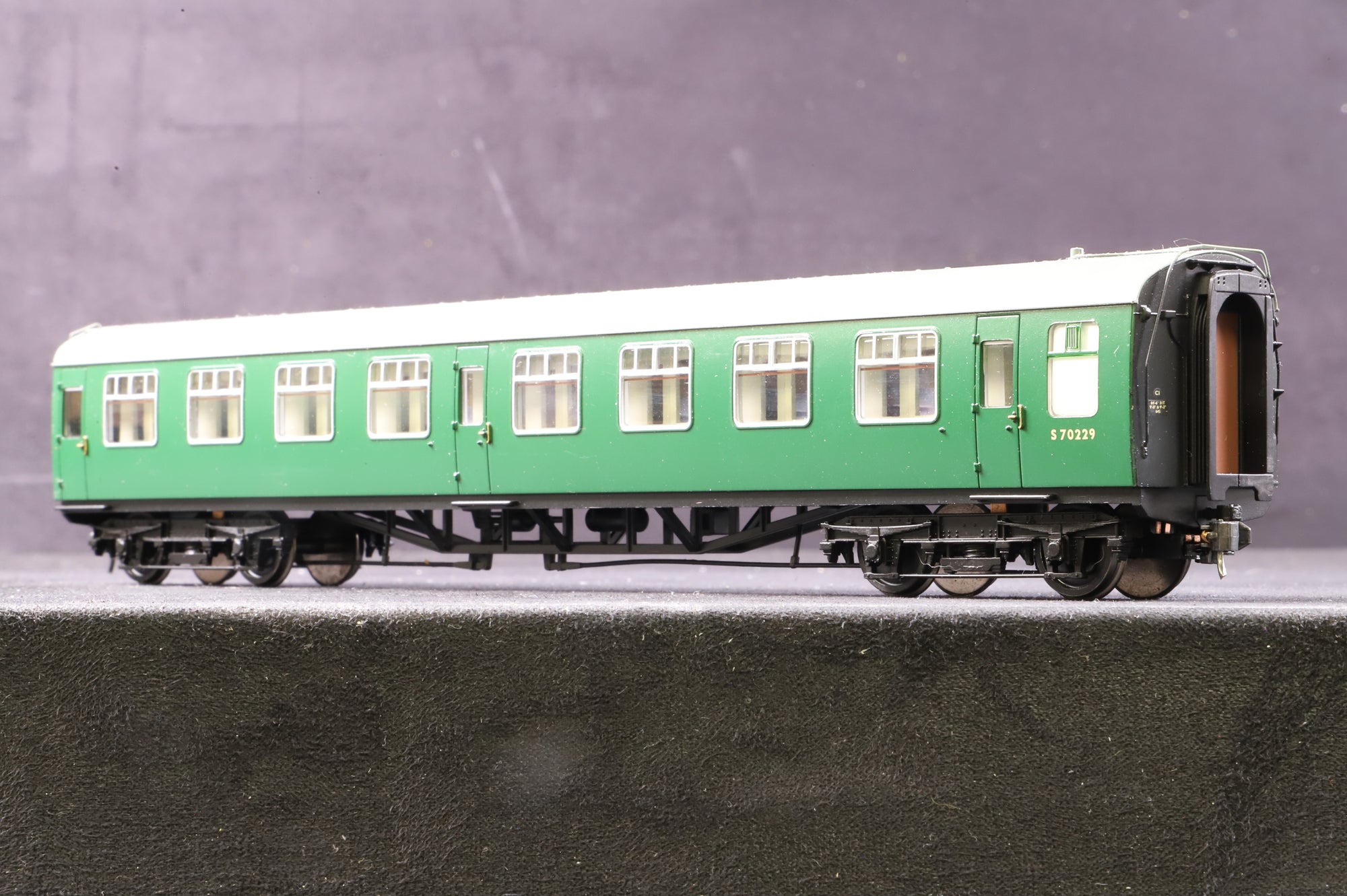 Bachmann OO 31-425 4CEP EMU 7105 Late SR Multiple Unit Green