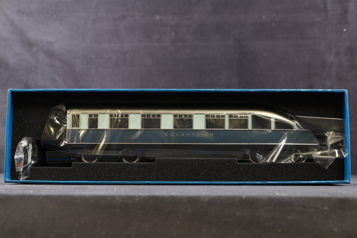 Hornby OO LNER Coronation 9 Coach Set with Observation Car (R40223,R40224,R40225,R40226 and R40227)