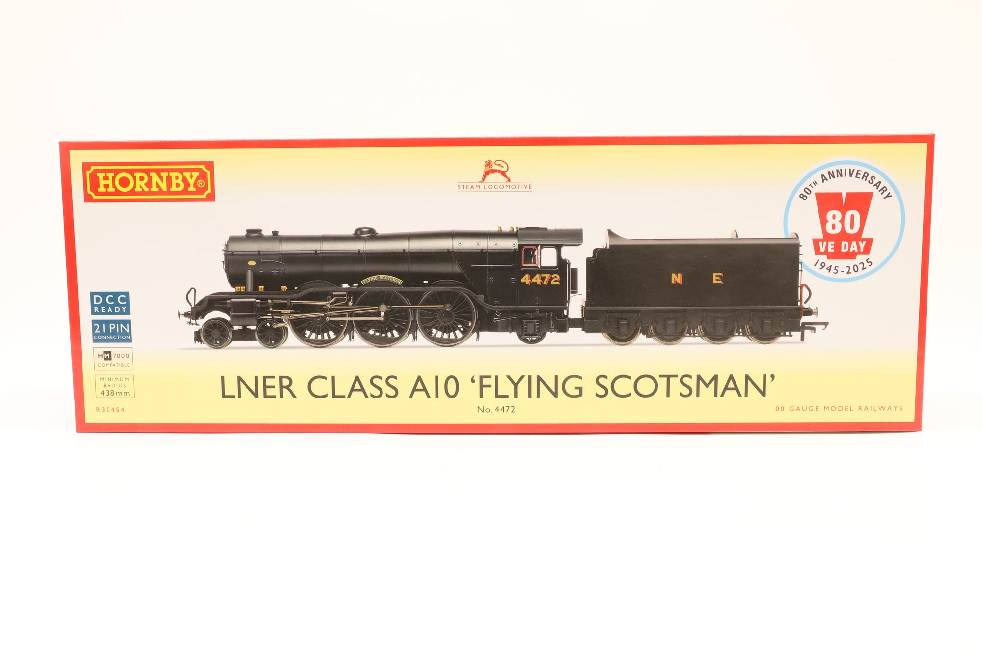 Hornby OO R30454 A1 Class '4472' 'Flying Scotsman' NE Black VE Day 80th Anniversary