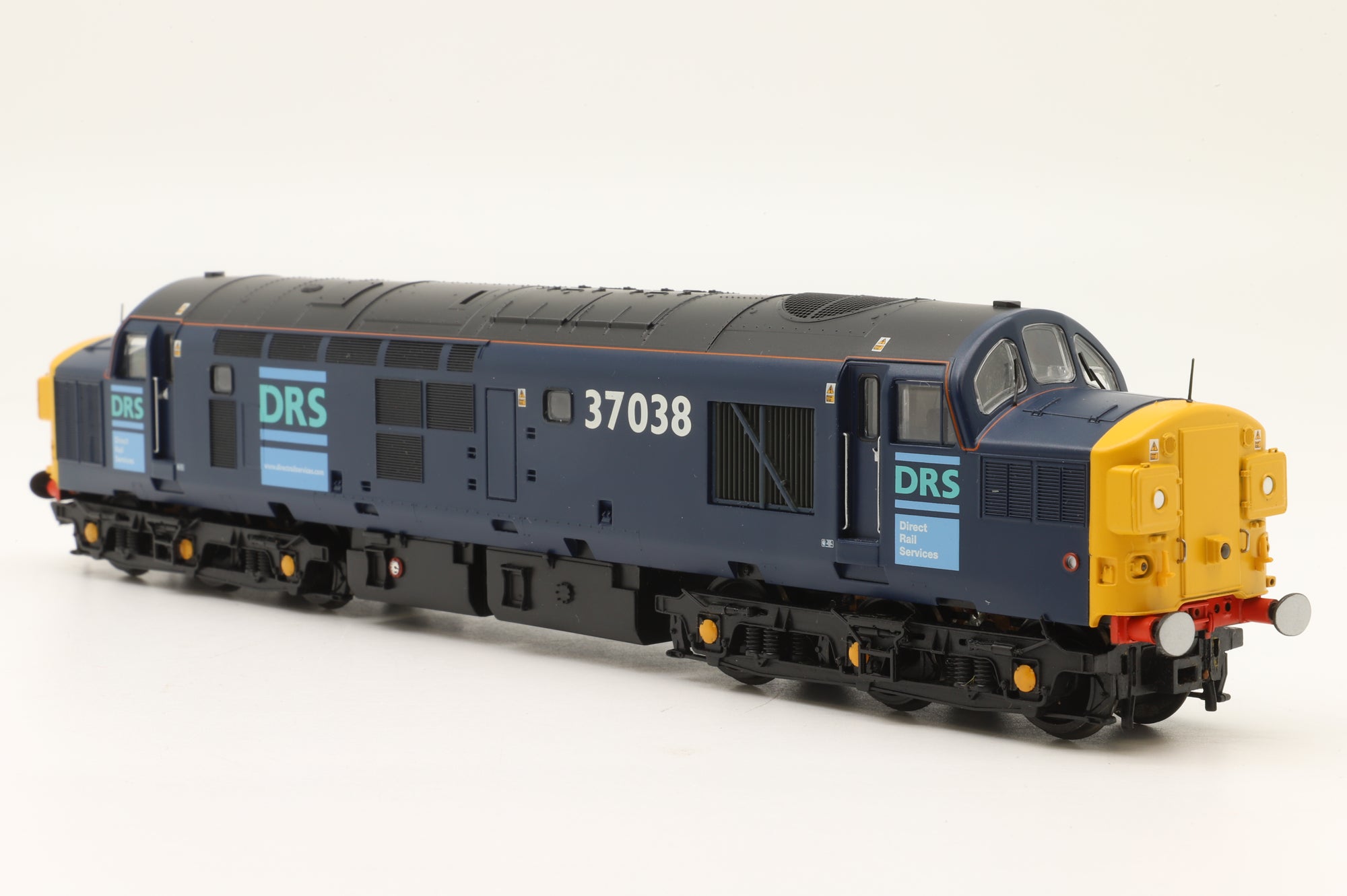Bachmann OO 32-780X Class 37/0 '37038' DRS Ltd Ed 175/ 512 DCC Fitted