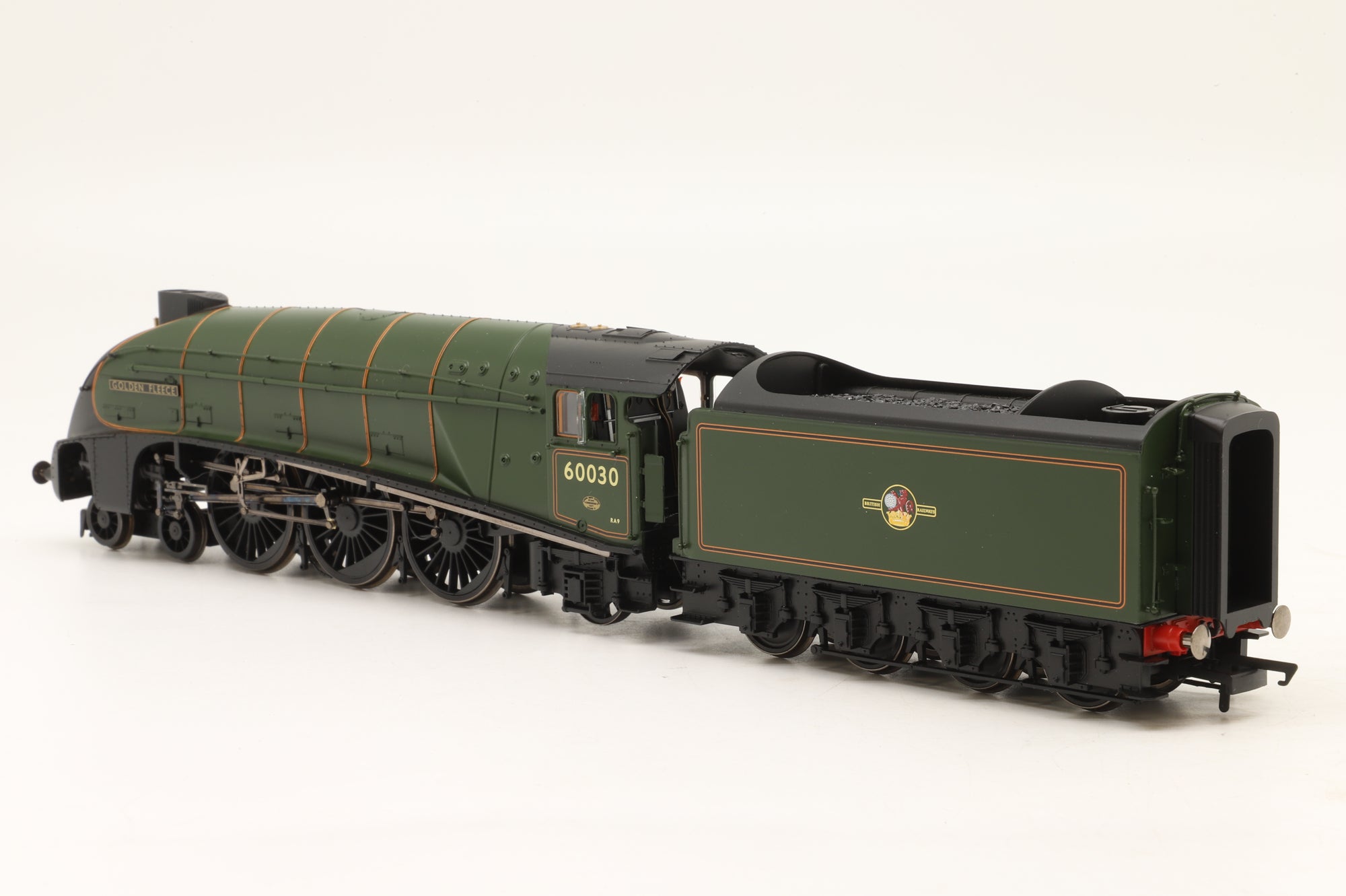Hornby OO R3994 Class A4 '60030' 'Golden Fleece' BR Lined Green L/C DCC Fitted