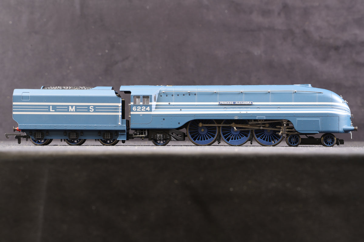 Hornby OO Class Coronation 4-6-2 &#39;Princess Alexandra&#39; &#39;6224&#39; LMS Blue Streamlined Ltd Ed 1340/ 1500 Split From Set