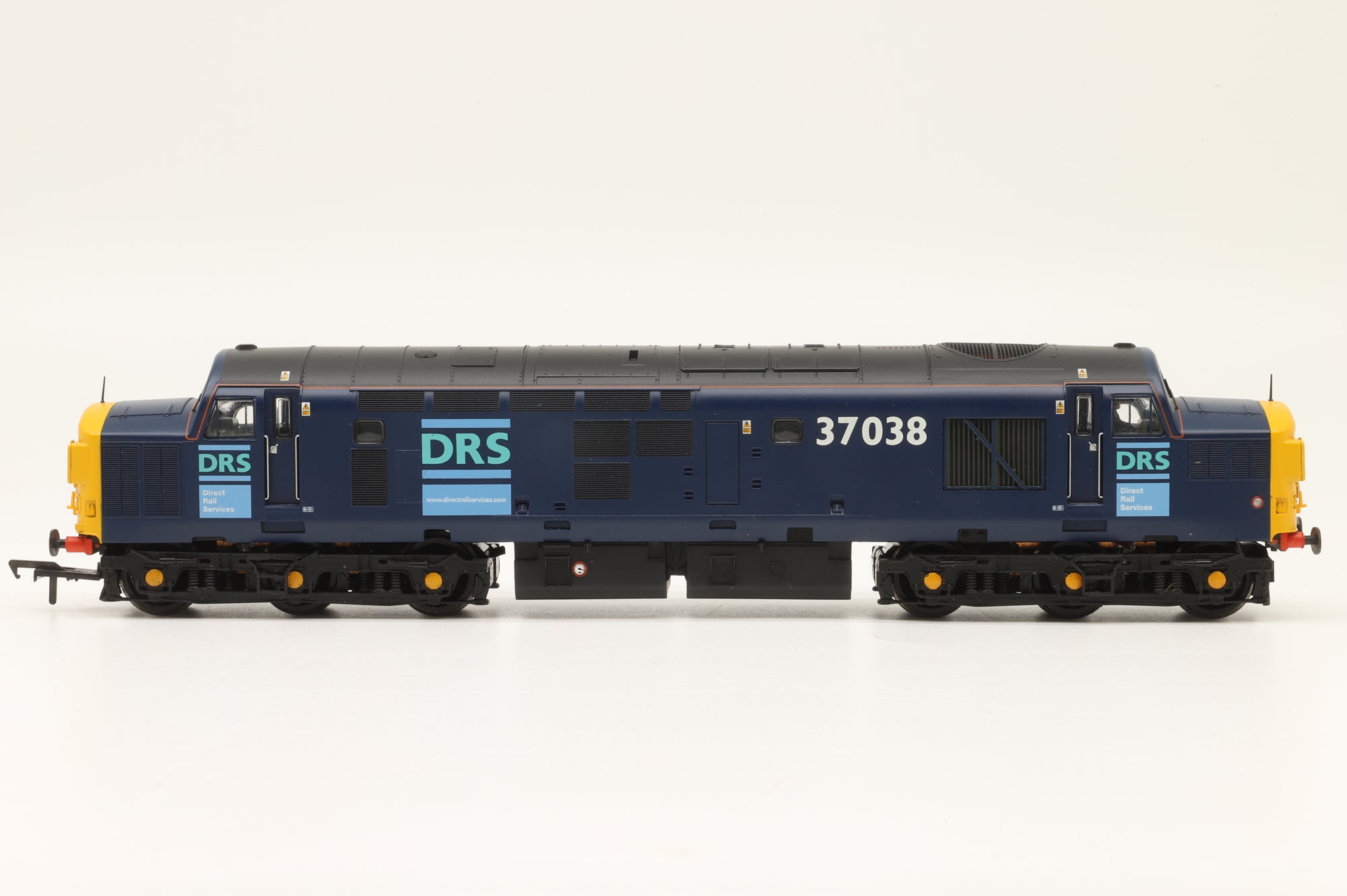 Bachmann OO 32-780X Class 37/0 '37038' DRS Ltd Ed 175/ 512 DCC Fitted