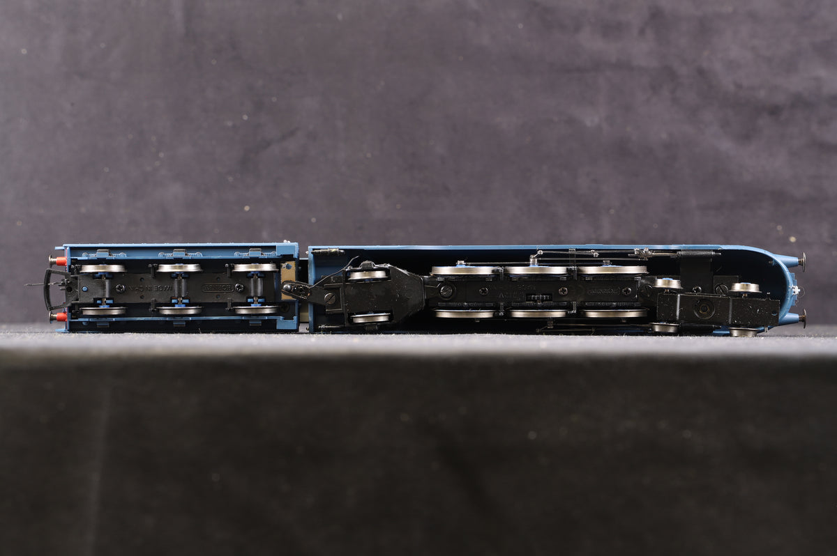 Hornby OO Class Coronation 4-6-2 &#39;Princess Alexandra&#39; &#39;6224&#39; LMS Blue Streamlined Ltd Ed 1340/ 1500 Split From Set