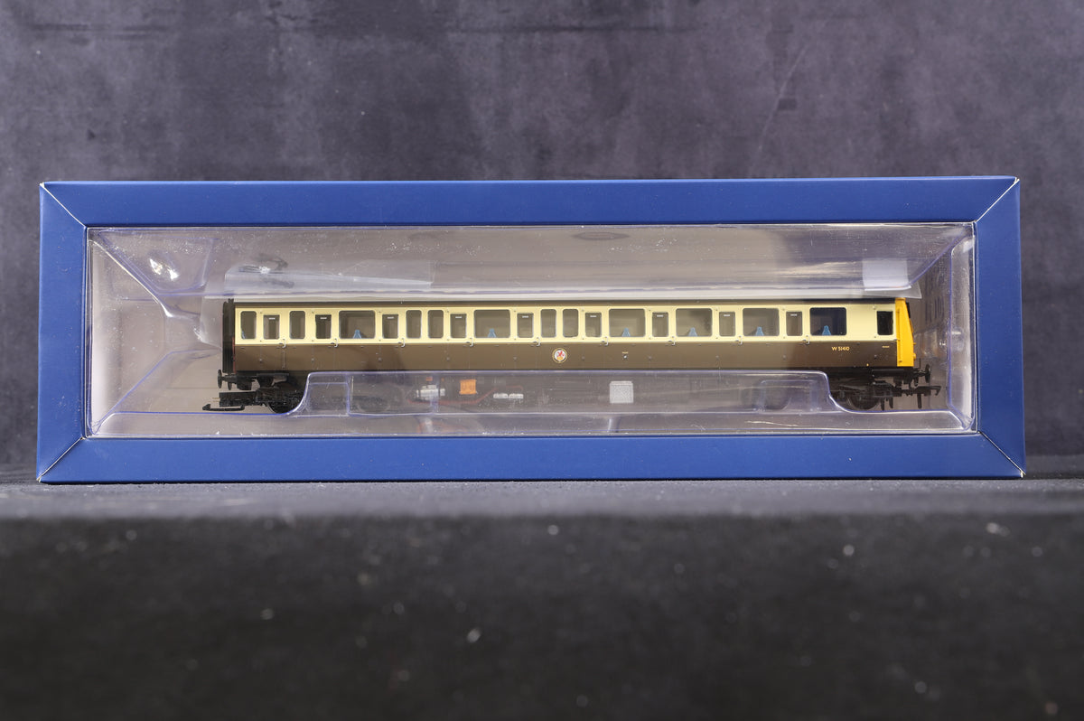 Bachmann OO 35-500Z Class 117 3 Car DMU GWR 150 Chocolate &amp; Cream Excl. Kernow MRC