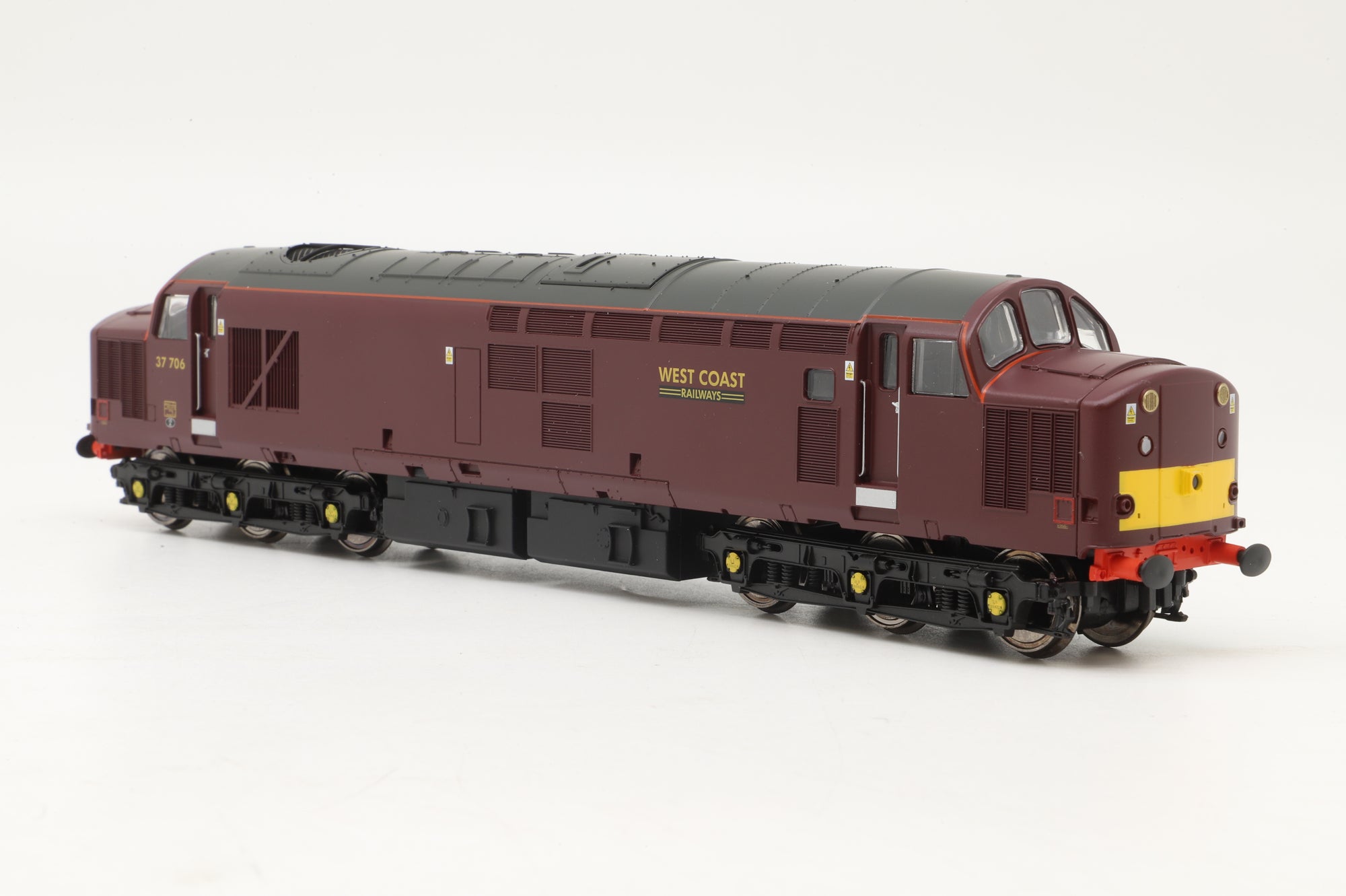 ViTarins OO V2080 Class 37 '37706' Diesel Locomotive WCRC