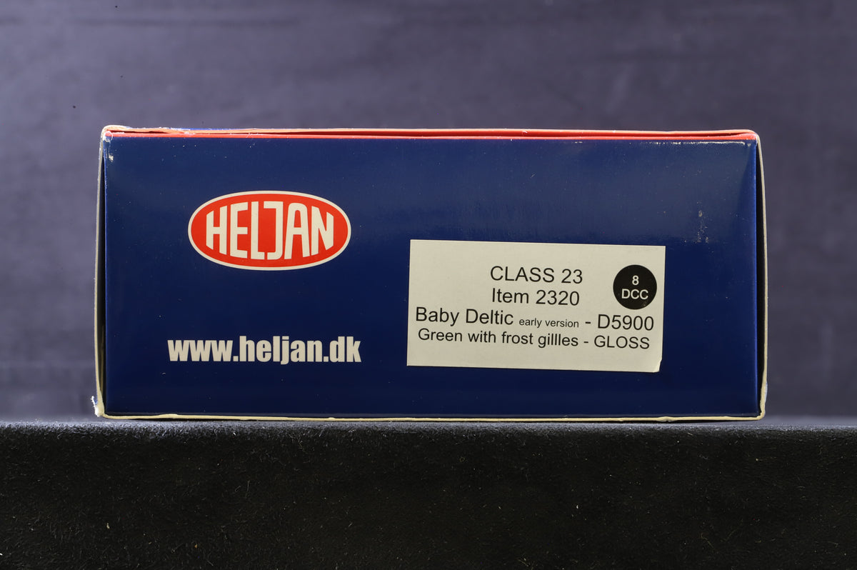 Heljan OO 2320 Class 23 Baby Deltic &#39;D5900&#39; BR Green Headcode Discs &amp; Frost Grilles Glossed