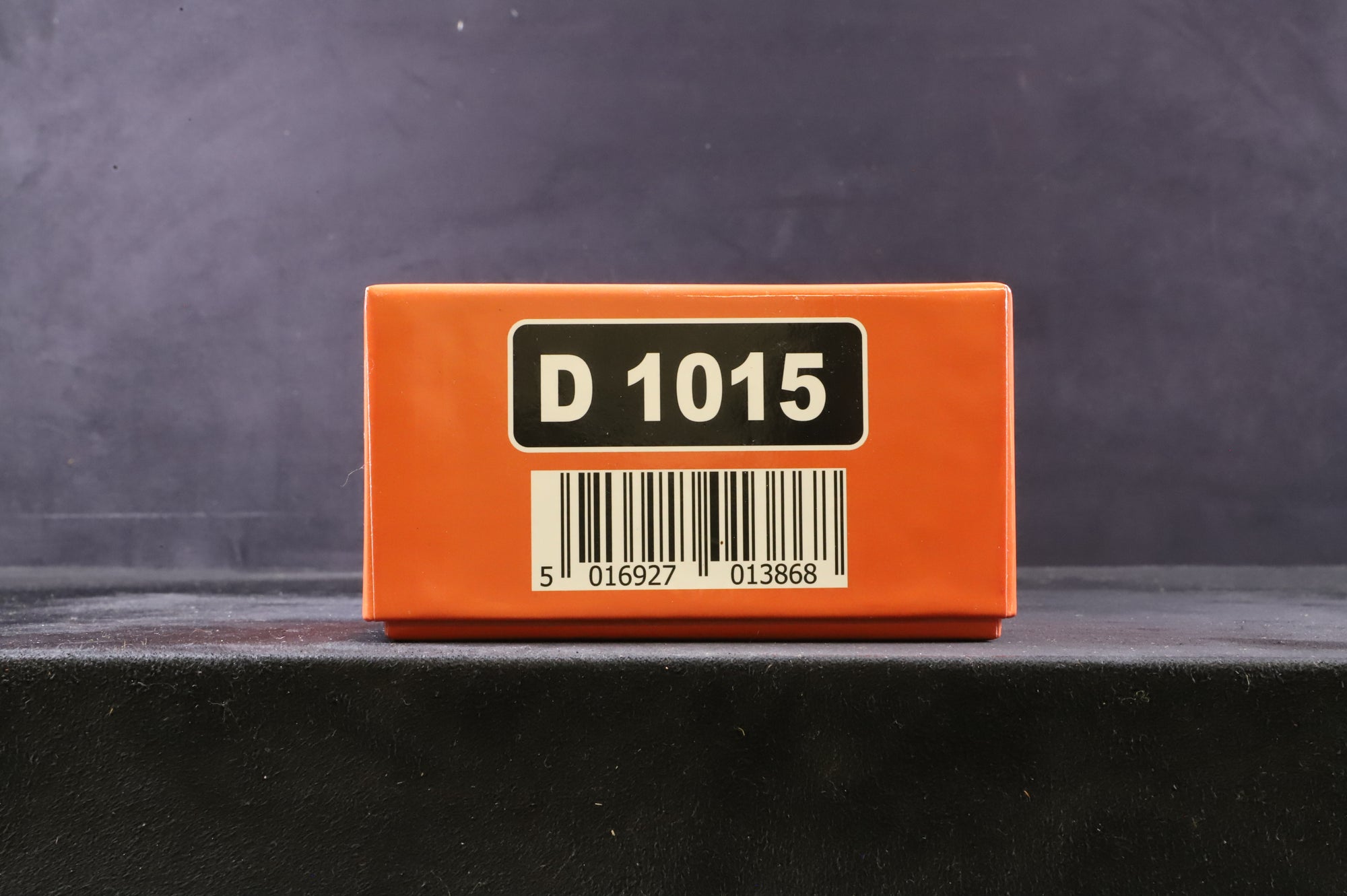 Dapol OO 4D-D1015 Class 52 D1015 'Western Champion' in BR Golden Ochre w/ Small Yellow Panels