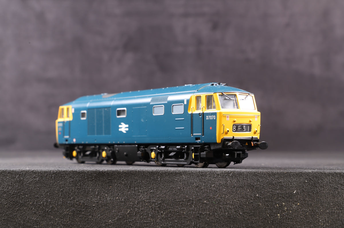 Heljan OO 35201 Class 35 &#39;D7070&#39; BR Blue FYE