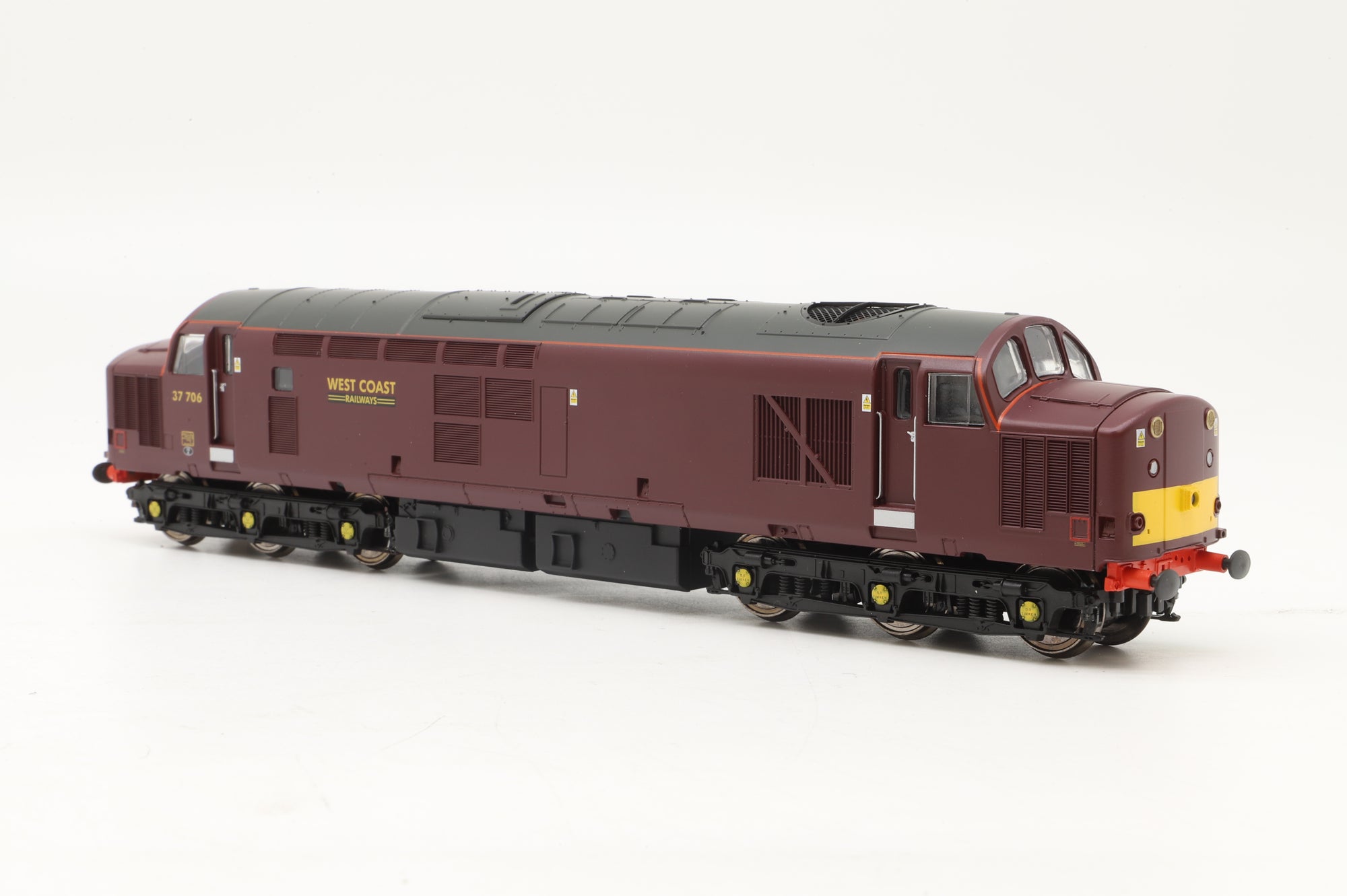 ViTarins OO V2080 Class 37 '37706' Diesel Locomotive WCRC
