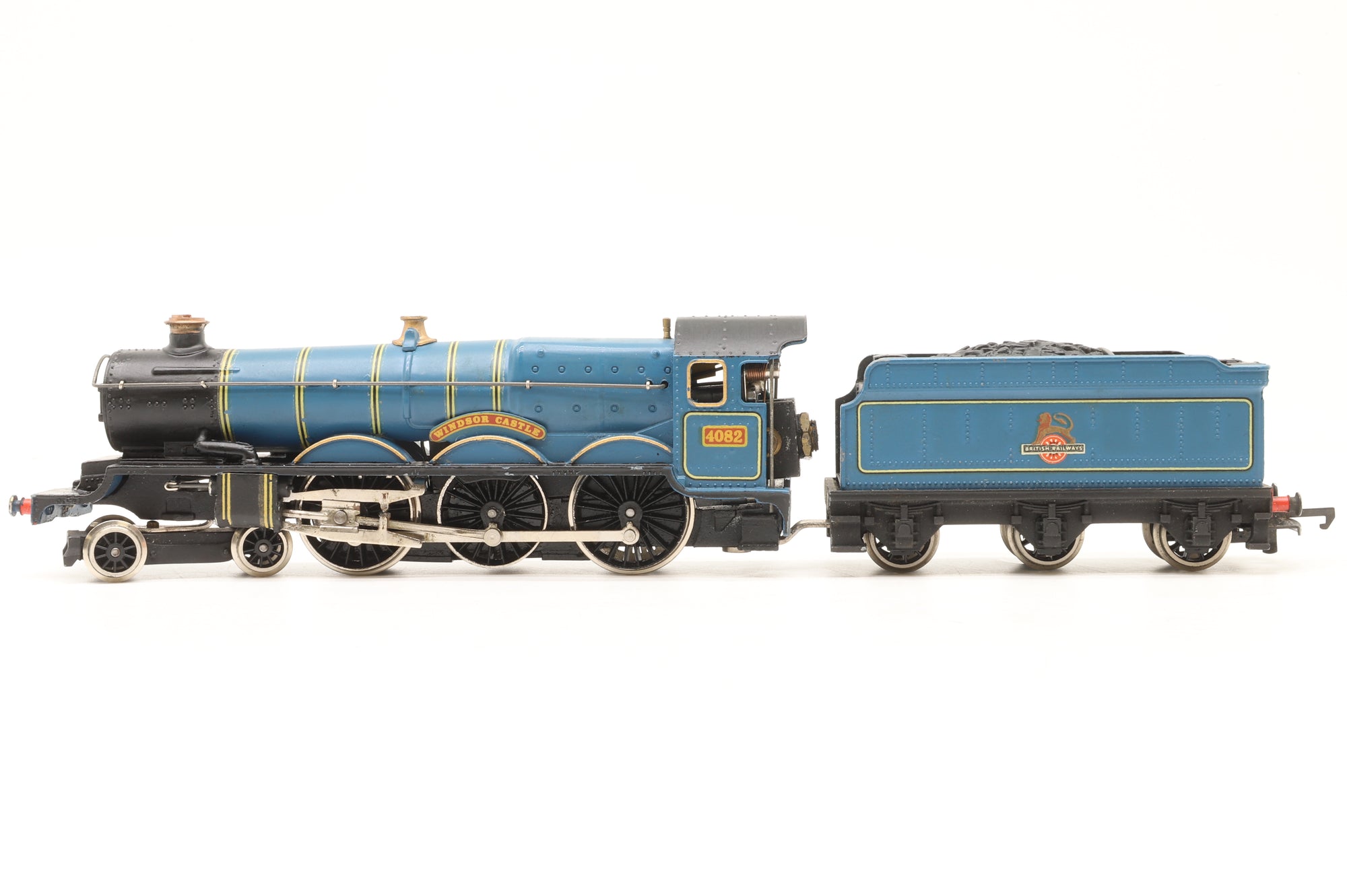 Wrenn OO W2223 Castle Class 4-6-0 4082 'Windsor Castle' BR Blue Early crest