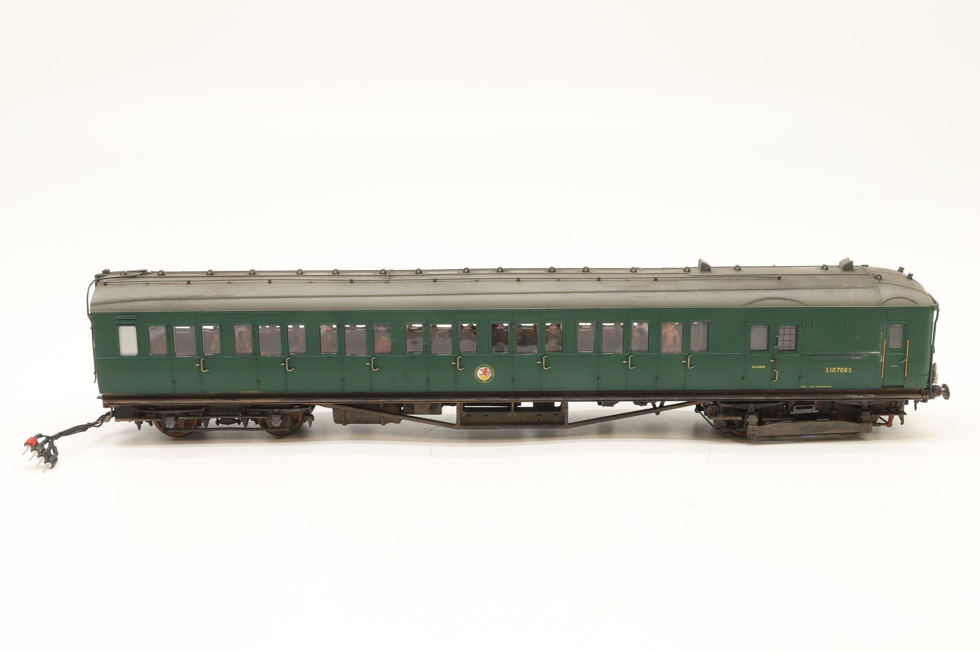 Hornby OO R3162A 2-BIL EMU Set No.2142 in BR Green - Weathered