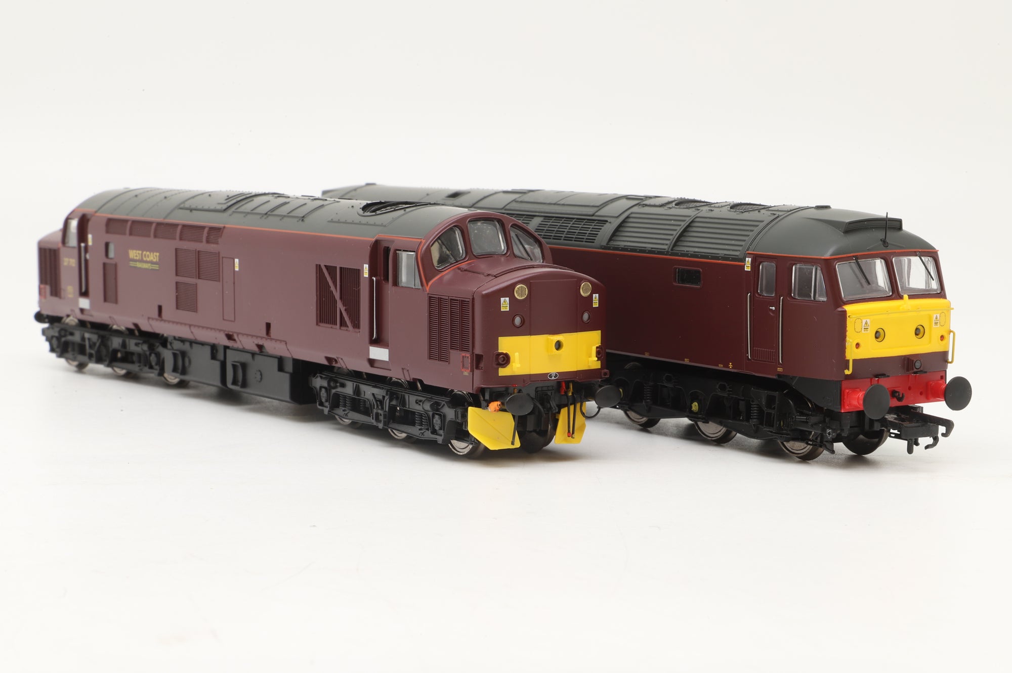 ViTrains OO V2088 Class 37 & Class 47 Twin Pack '37712 & 47760' WCRC