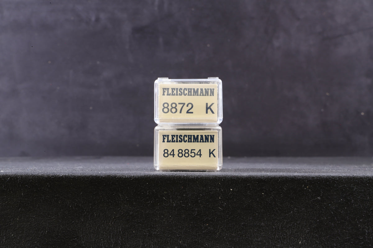 Fleischmann N Rake Of 2 DR Green Coaches Inc. 8872k &amp; 848854k