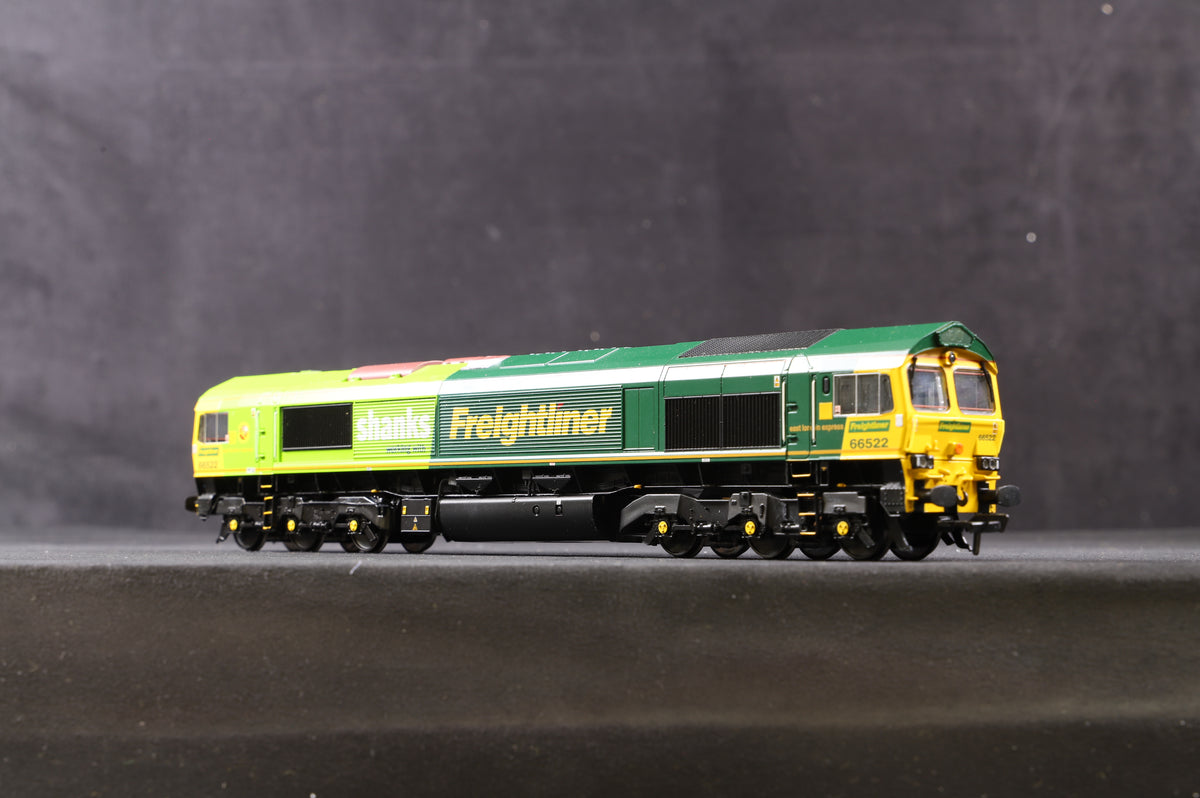 Bachmann OO 32-726DS Class 66 Diesel &#39;66522&#39; Freightliner Shanks, DCC Sound