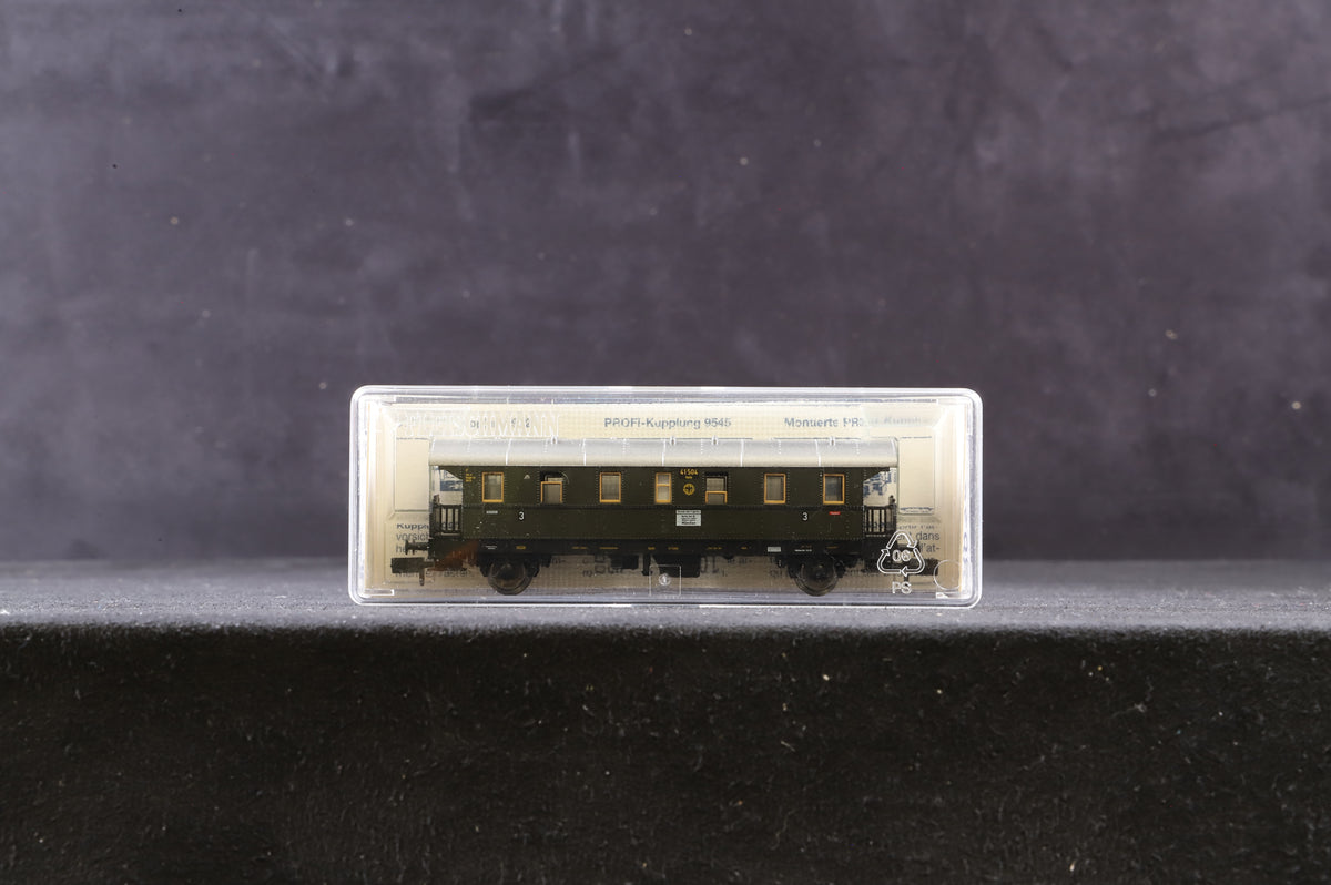 Fleischmann N Rake Of 2 DR Green Coaches Inc. 8872k &amp; 848854k