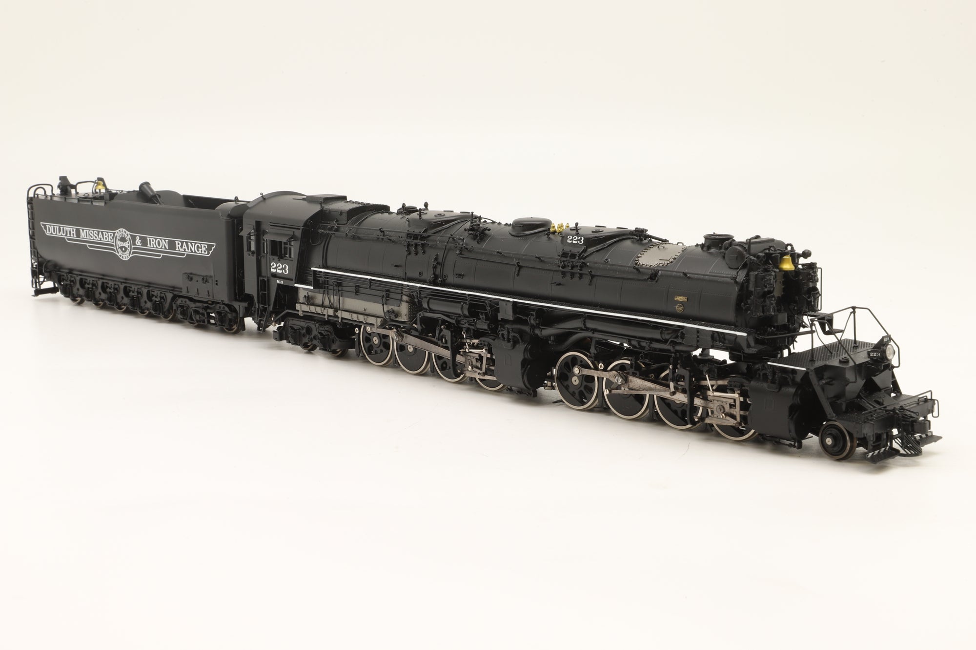 Iron Horse Models HO 17854-1  M-3, 2-8-8-4 The Yellowstone w/ Elesco Feedwater System #223 in DMIR Black