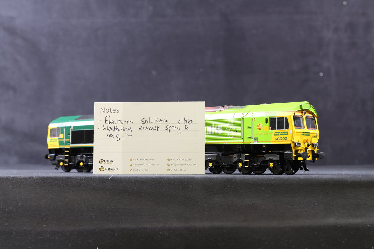 Bachmann OO 32-726DS Class 66 Diesel &#39;66522&#39; Freightliner Shanks, DCC Sound