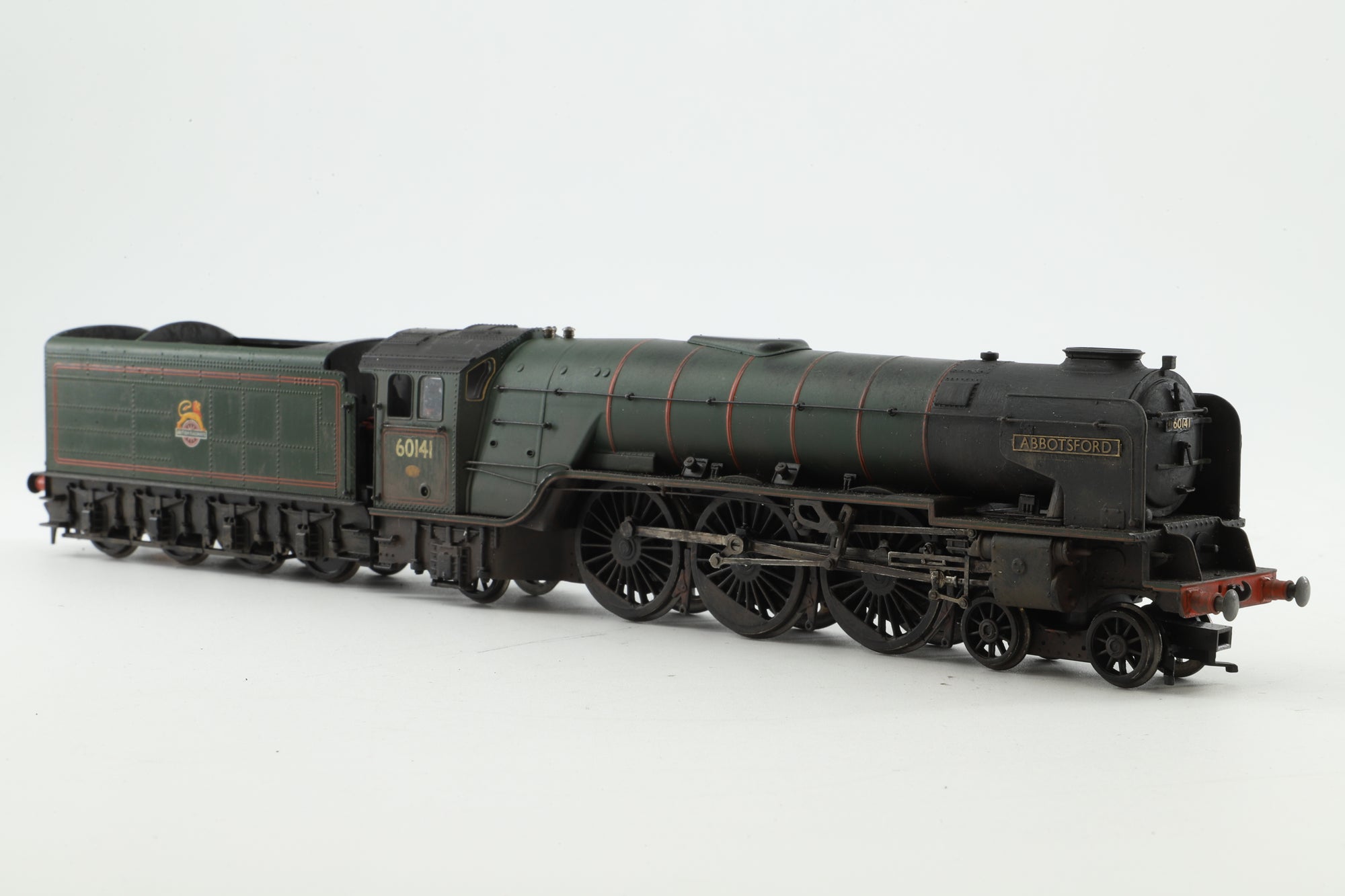Bachmann OO Class A1 60141 'Abbotsford' in Lined BR Green w/ Early Crests  - Weathered
