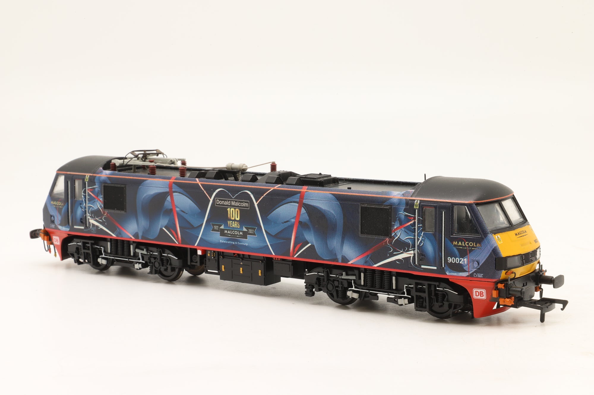 Bachmann OO Class 90 90021 in Malcolm Rail '100' Livery – DCC Sound