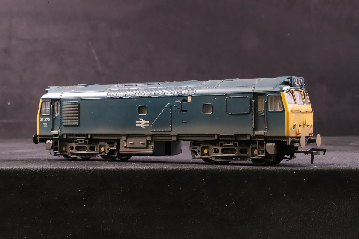 Bachmann OO 32-407 Class 25 25279 in BR Blue - DCC Sound &amp; Weathered