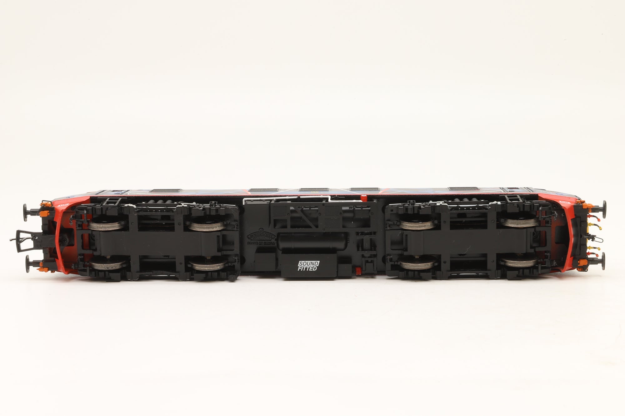 Bachmann OO Class 90 90021 in Malcolm Rail '100' Livery – DCC Sound