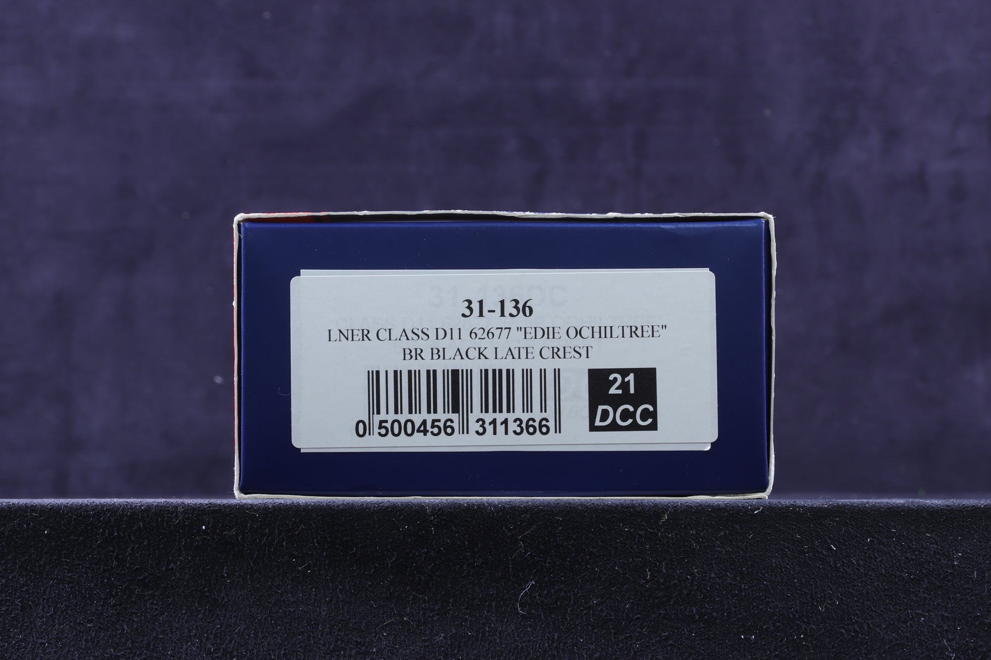 Bachmann OO 31-136 Class D11 '62677' 'Edie Ochiltree' BR Black L/C