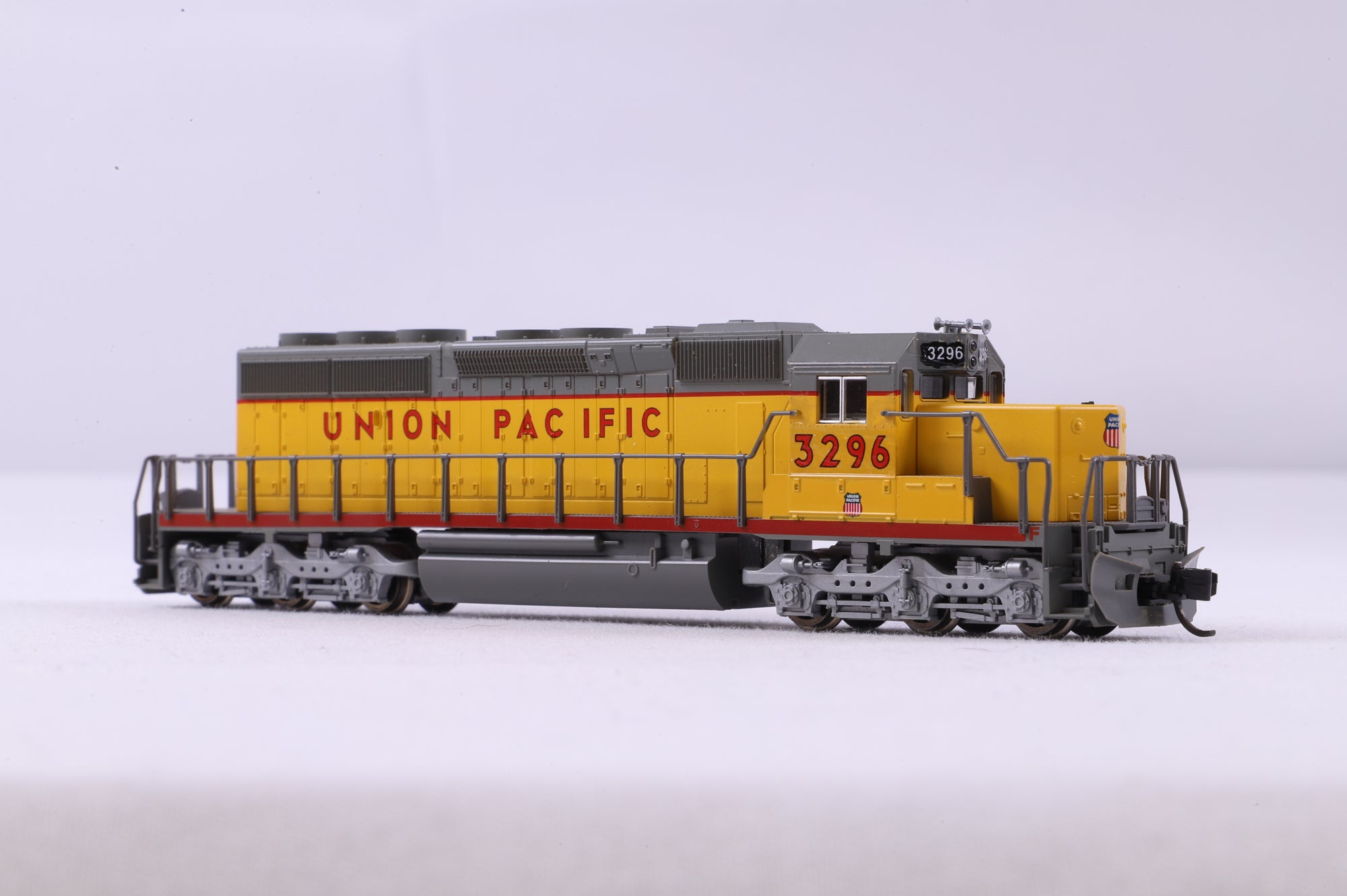 Kato N 176-4910 SD40-2 Snoot UP '3296' Diesel Locomotive Renumbered