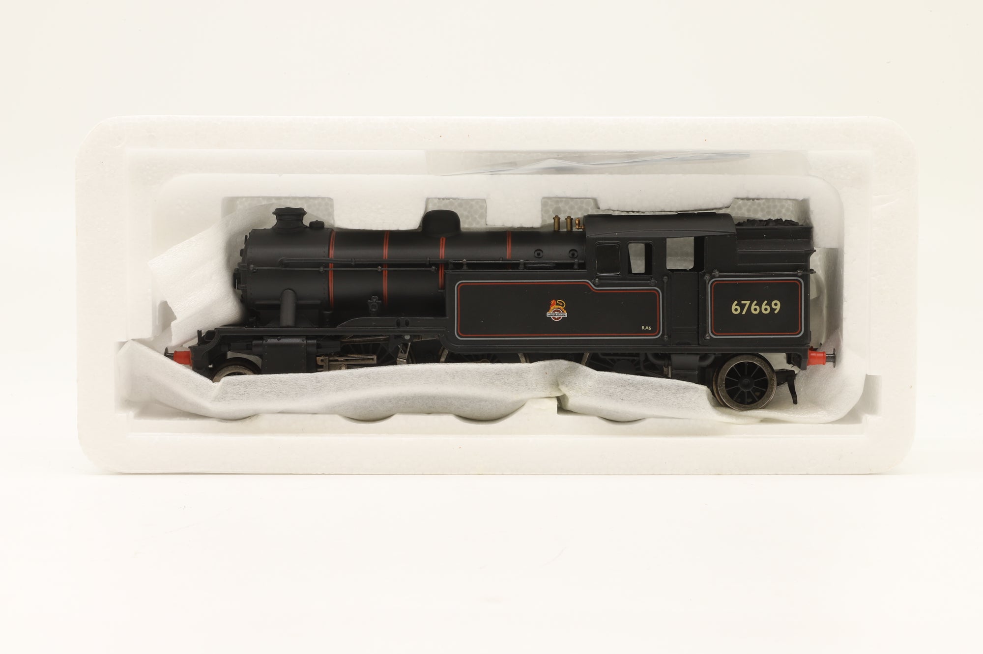 Bachmann OO 31-609A Class V3 Tank '67669' BR Lined Black E/C Hopper Bunker