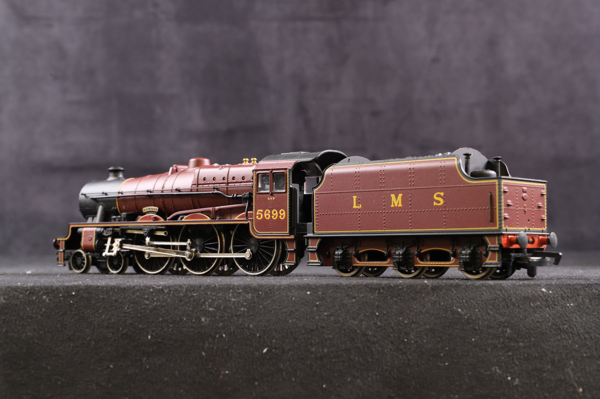 Bachmann OO 31-150A Jubilee Class &#39;5699&#39; &#39;Galatea&#39; LMS Crimson Ltd Ed 228/ 600