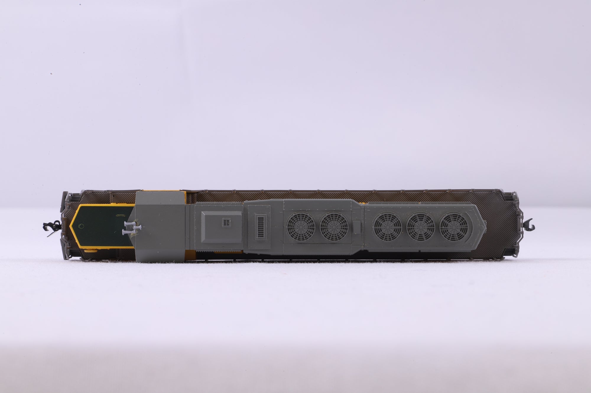 Kato N 176-4910 SD40-2 Snoot UP '3296' Diesel Locomotive Renumbered