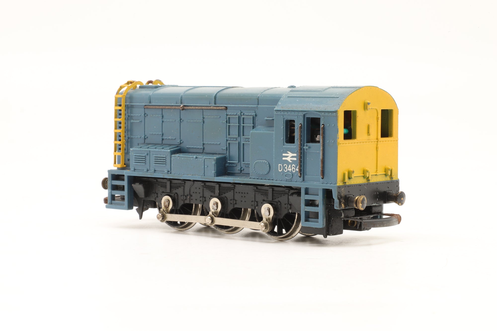 Wrenn OO W2232 Class 08 Diesel Electric BR Blue
