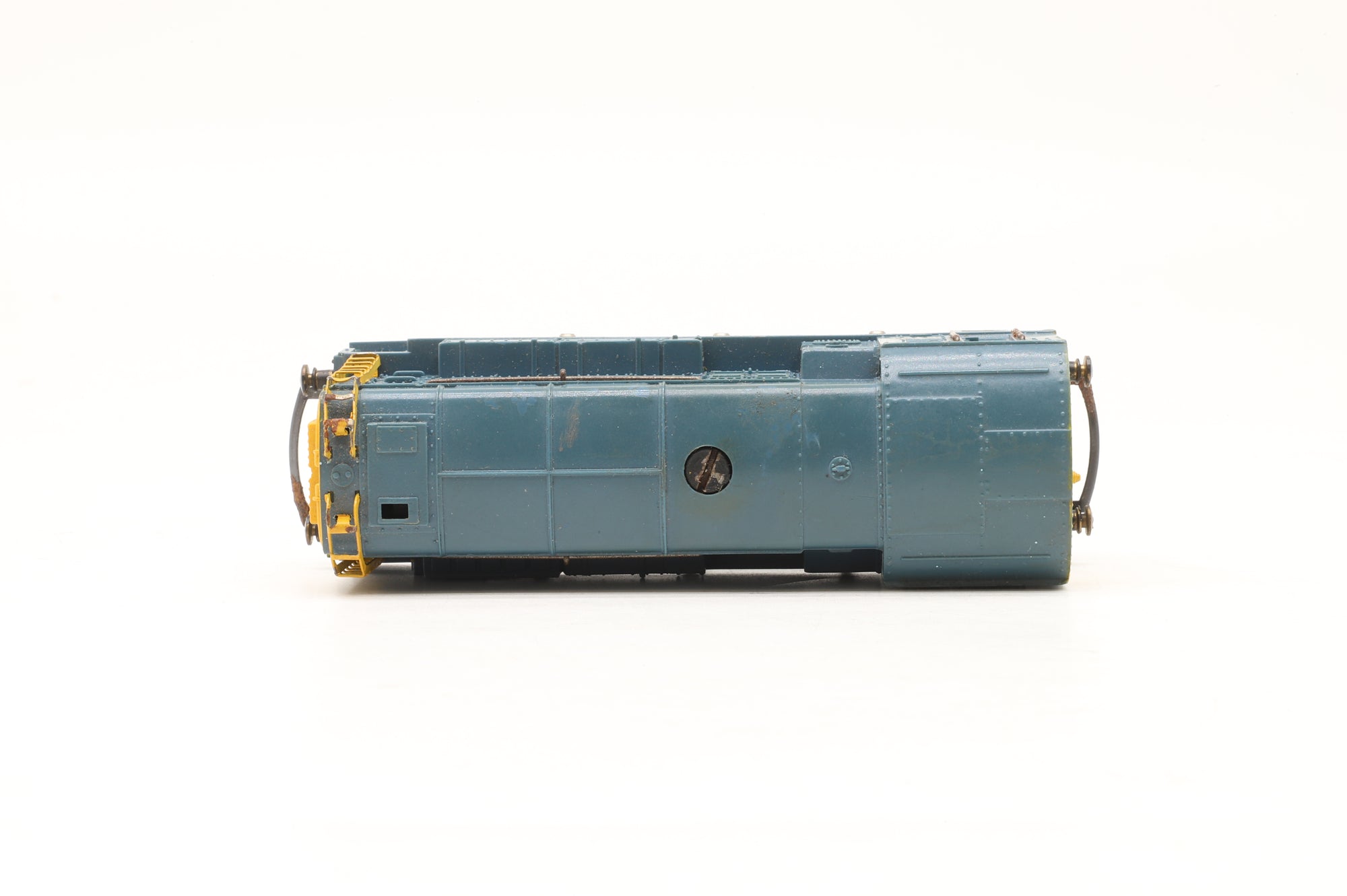 Wrenn OO W2232 Class 08 Diesel Electric BR Blue