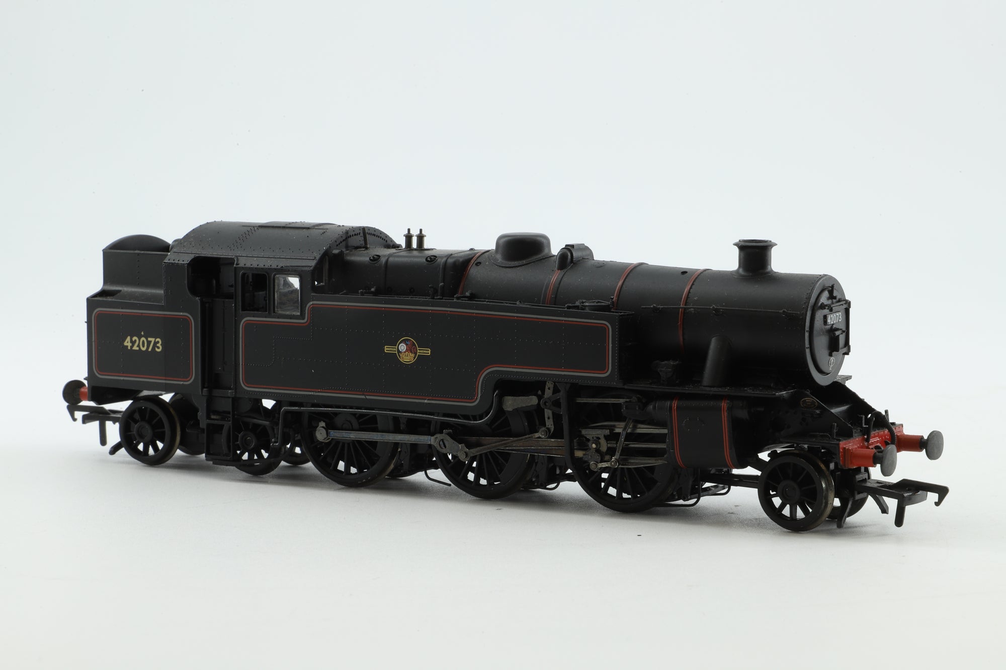 Bachmann OO 32-877 Fairburn Tank 42073 in Lined BR Black w/ Late Crests