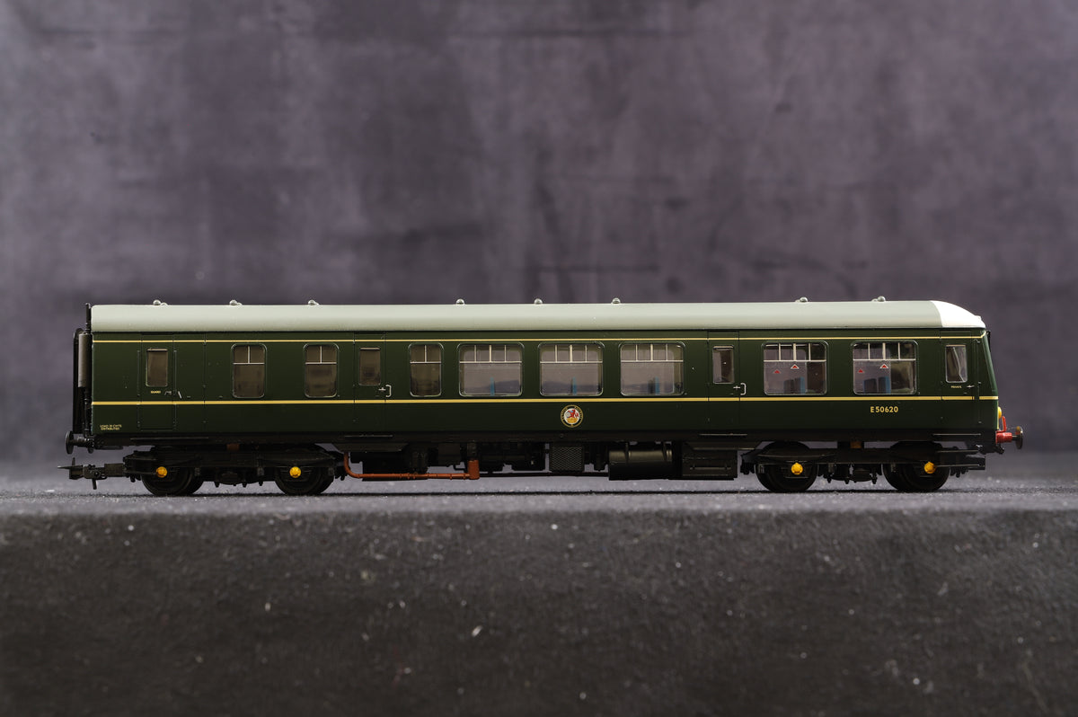 Bachmann OO 32-911 Class 108 3 Car DMU BR Green With Yellow Warning Panels