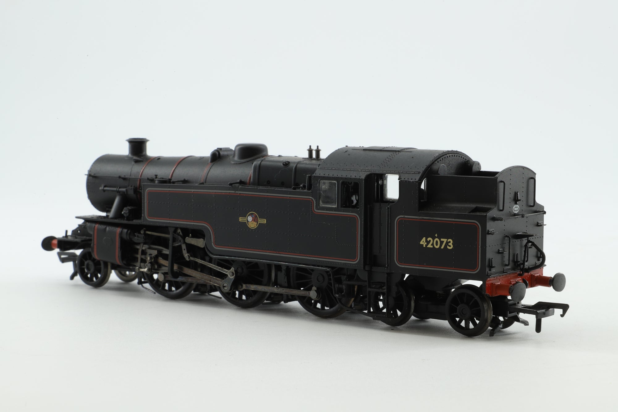 Bachmann OO 32-877 Fairburn Tank 42073 in Lined BR Black w/ Late Crests