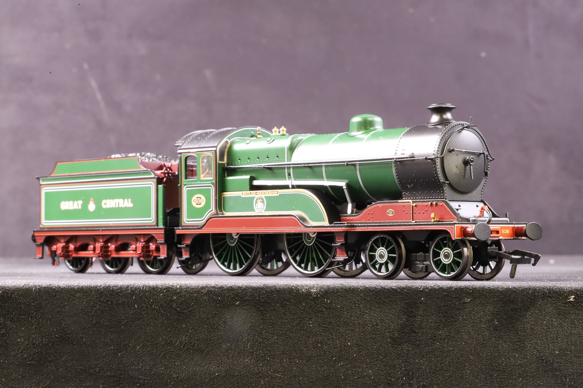 Bachmann OO 31-145NRM Class D11 '506' 'Butler Henderson' Great Central Green Excl. NRM