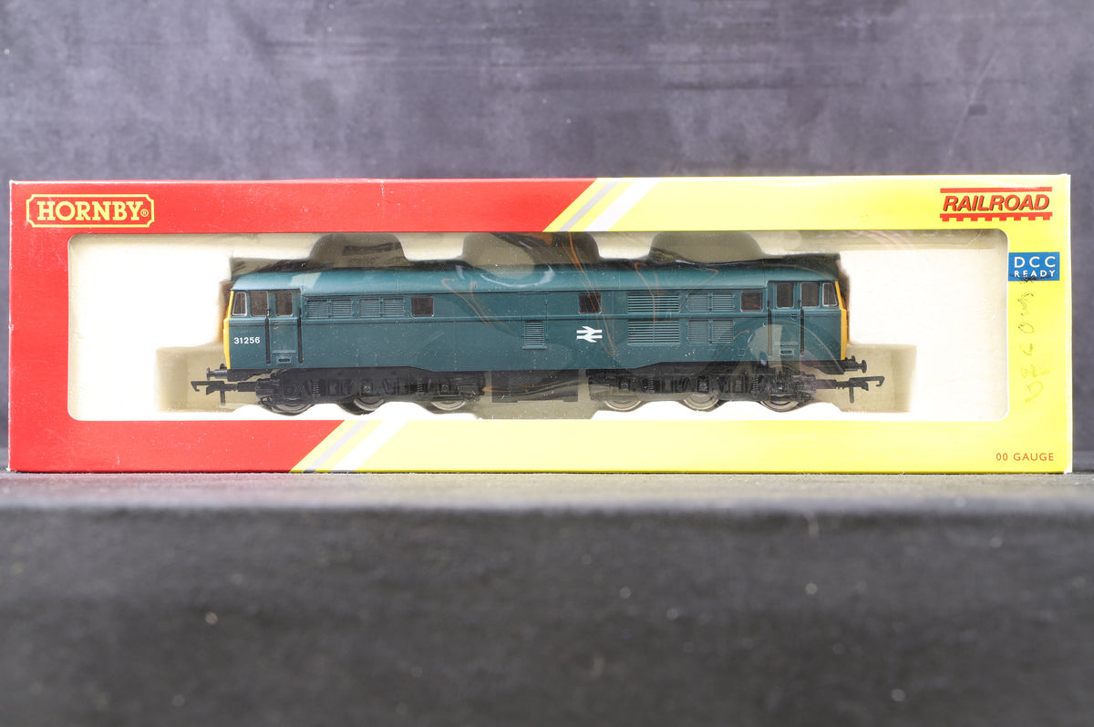 Hornby OO R3067 Class 31 AIA-AIA Diesel Electric &#39;31256&#39;, DCC Sound