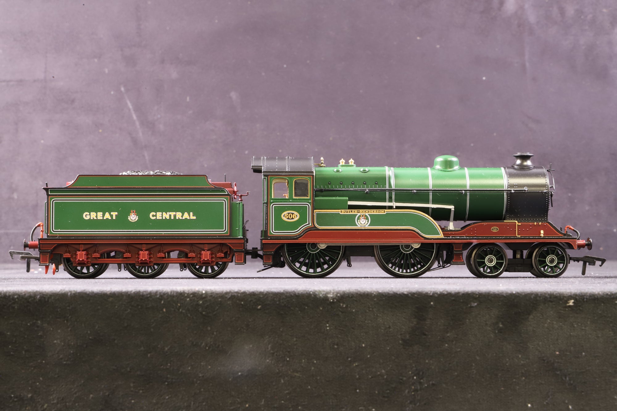 Bachmann OO 31-145NRM Class D11 '506' 'Butler Henderson' Great Central Green Excl. NRM