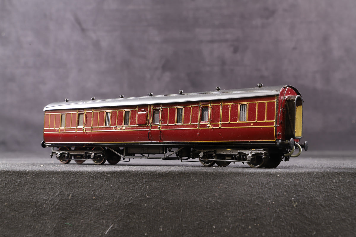 Lawrence Scale Models OO LMS Panelled 50&#39; Full Brake Coach