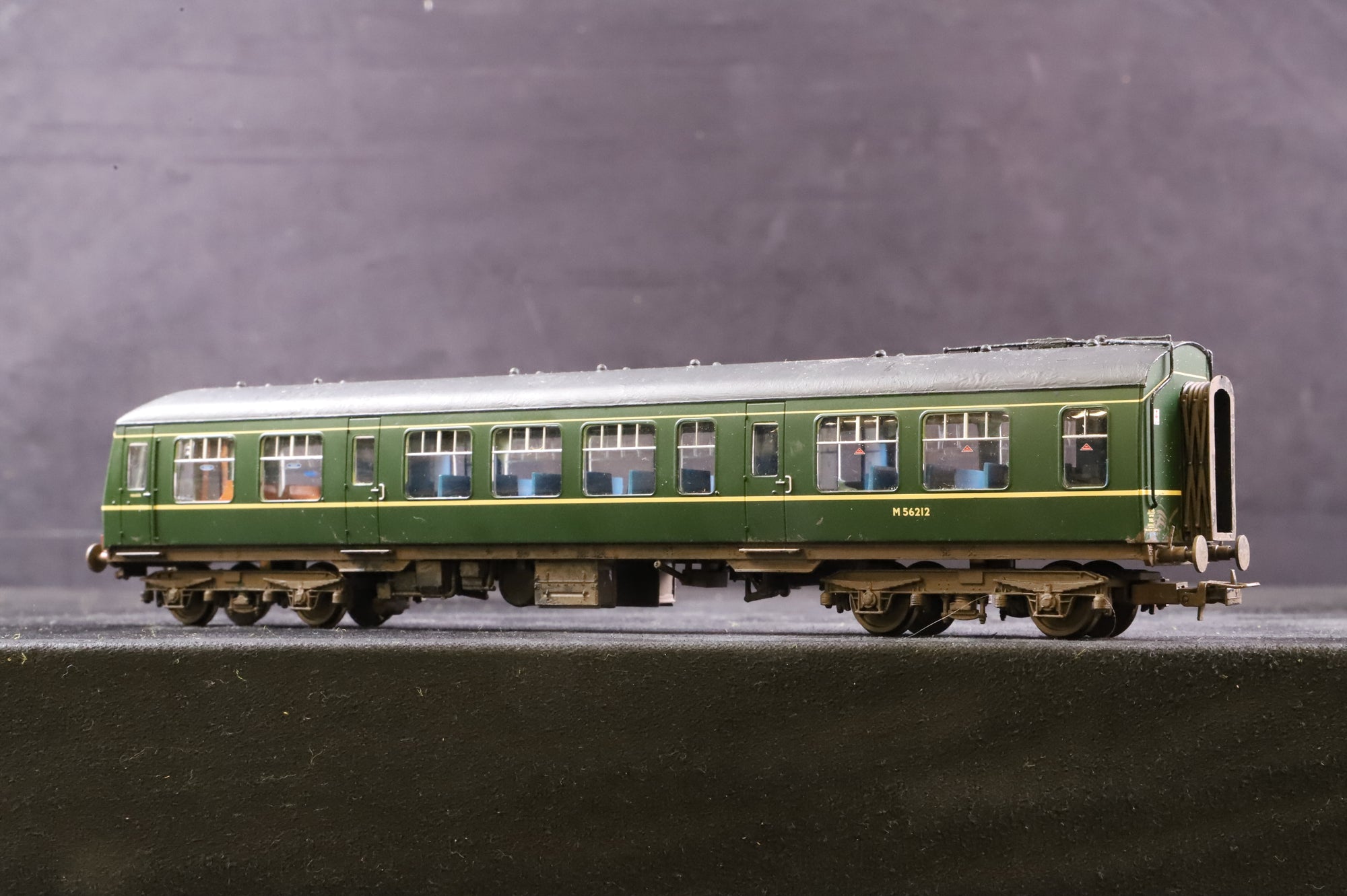 WORKSHOP Bachmann OO Class 101 BR Green Small Yellow Panels Weathered