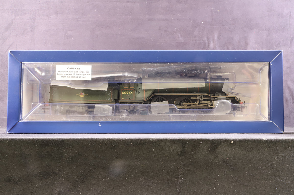 Bachmann OO 35-203ZW Class V2 &#39;60964&#39; &#39;Durham Light Infantry&#39; BR Lined Green L/C Weathered Excl Rails