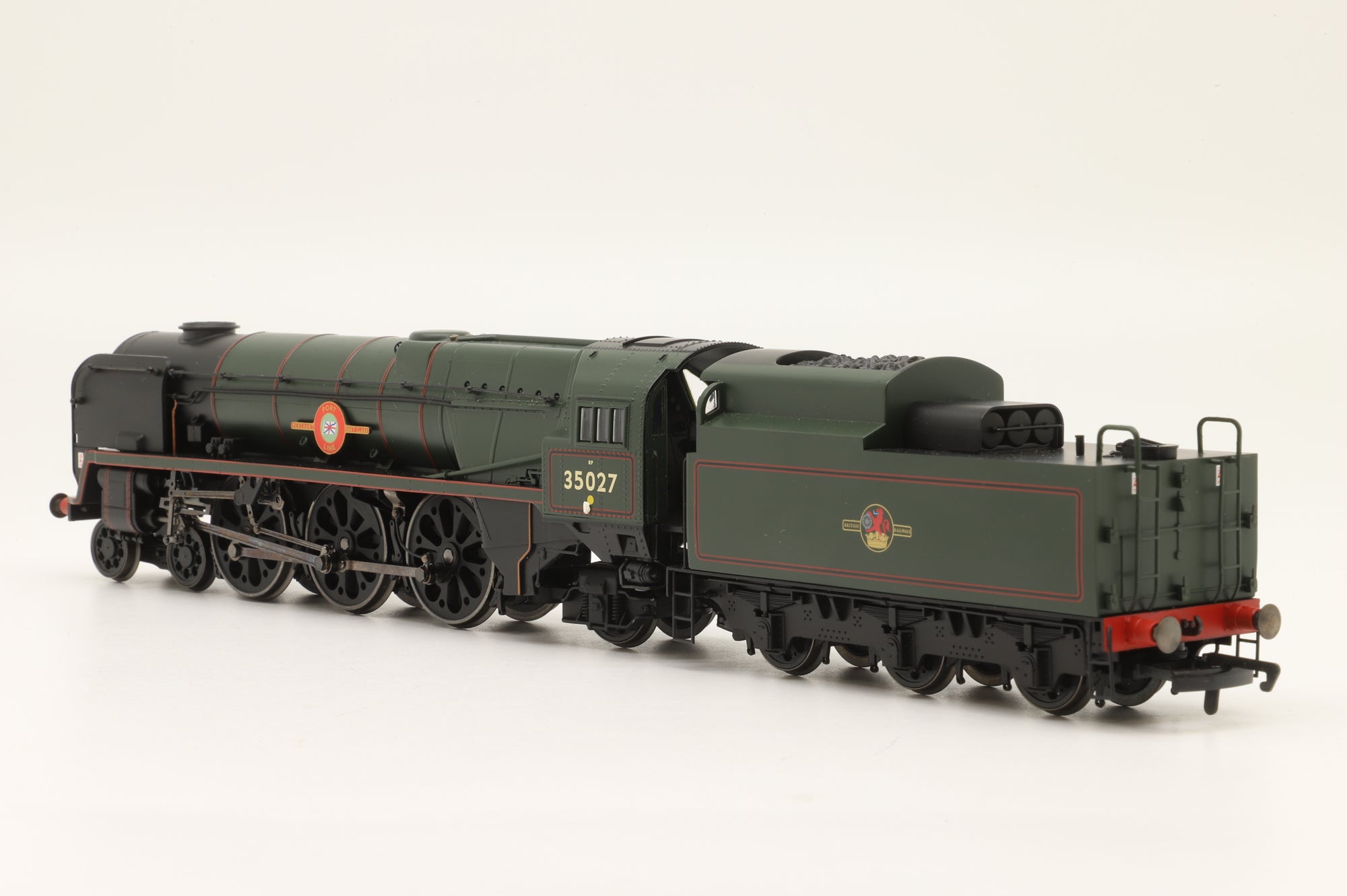 Hornby OO R2268 Merchant Navy Class '35027' 'Port Line' BR Lined Green L/C