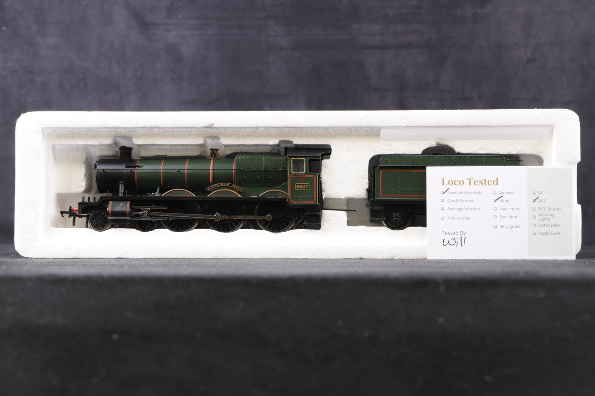 Bachmann OO 32-001 Class 4900 Hall 4-6-0 6937 &quot;Conyngham Hall&quot; in BR green with late crest