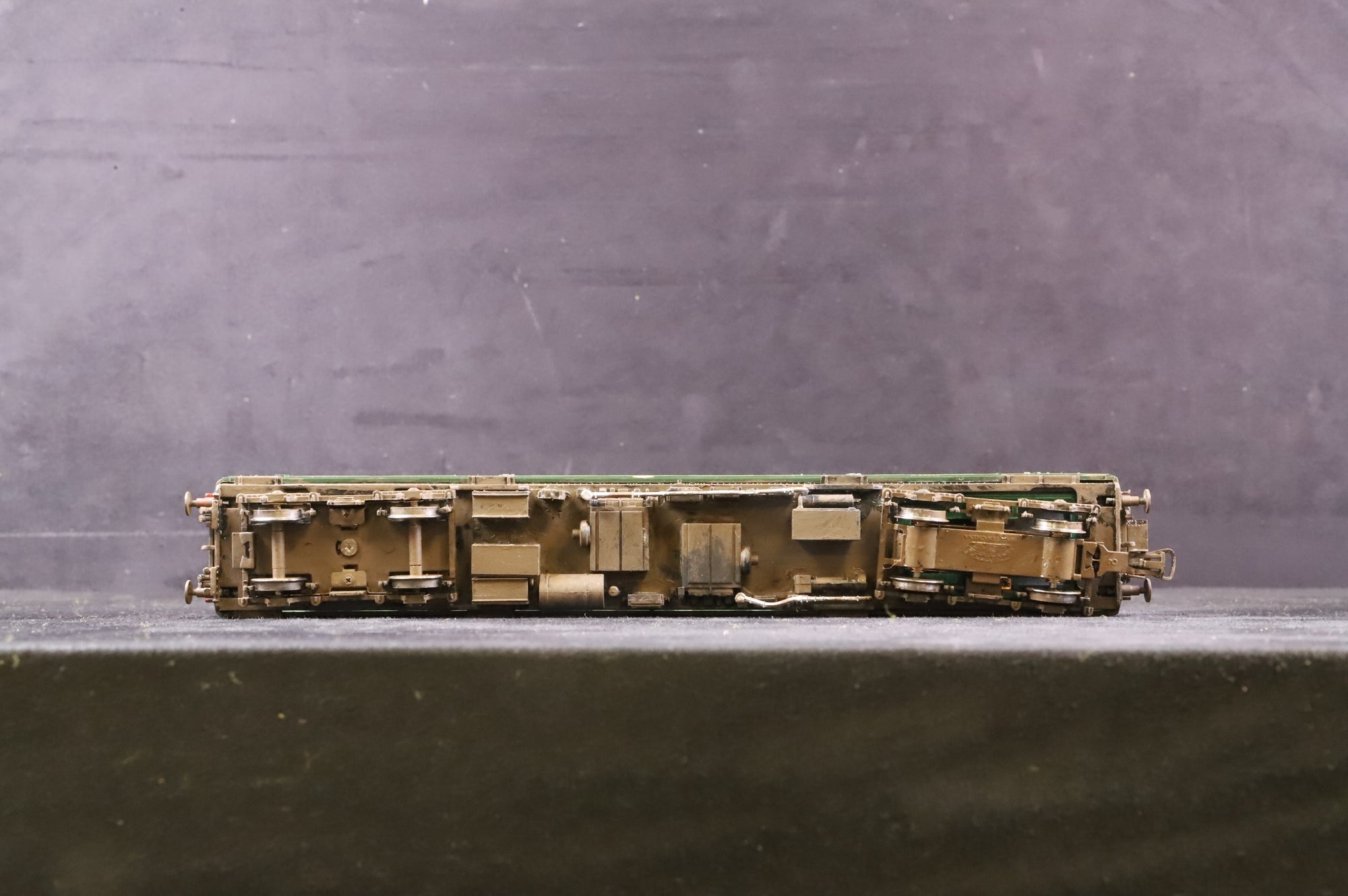 WORKSHOP Bachmann OO Class 101 BR Green Small Yellow Panels Weathered